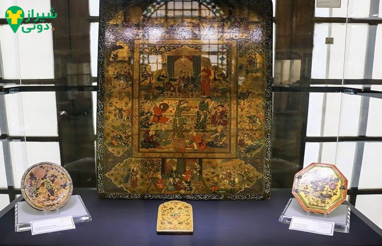 اشیای مرتبط با دوره‌های مختلف در موزه پارس باغ نظر شیراز