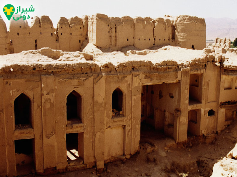 ارگ قطرویه از آثار تاریخی نی ریز